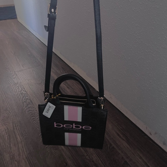 bebe LA crossbody bag - Picture 1 of 4